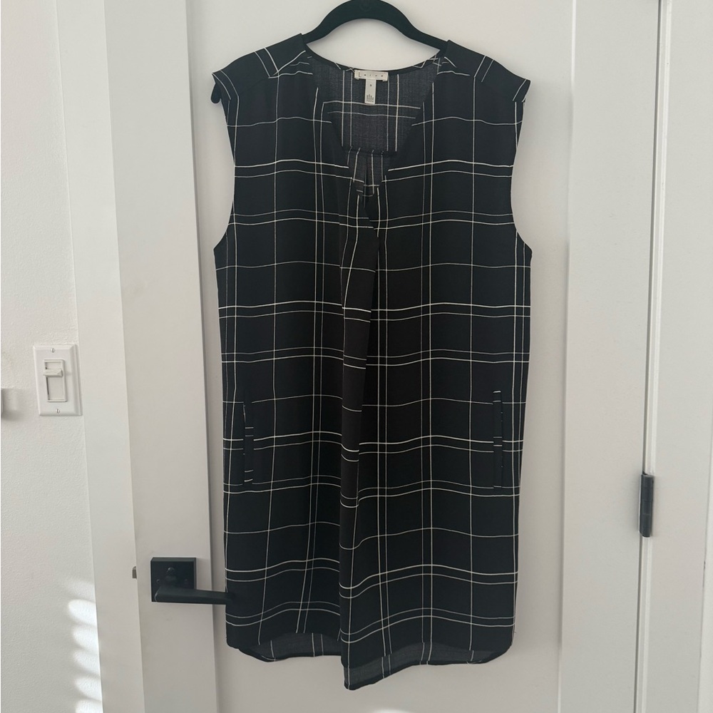 Black Sheath Mini Dress Sleeveless Crew Neck